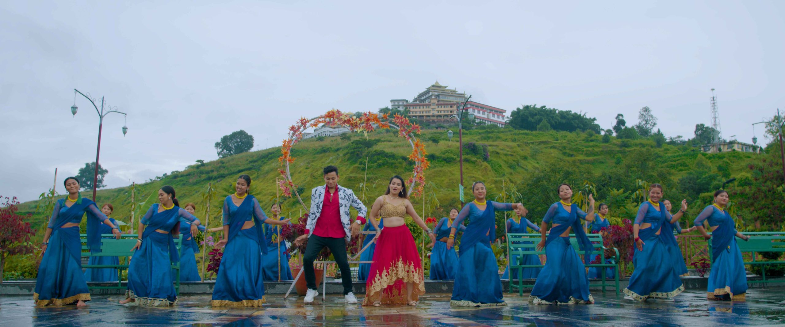 A103_08080946_C002.00_00_45_04.Still006_3_11zon