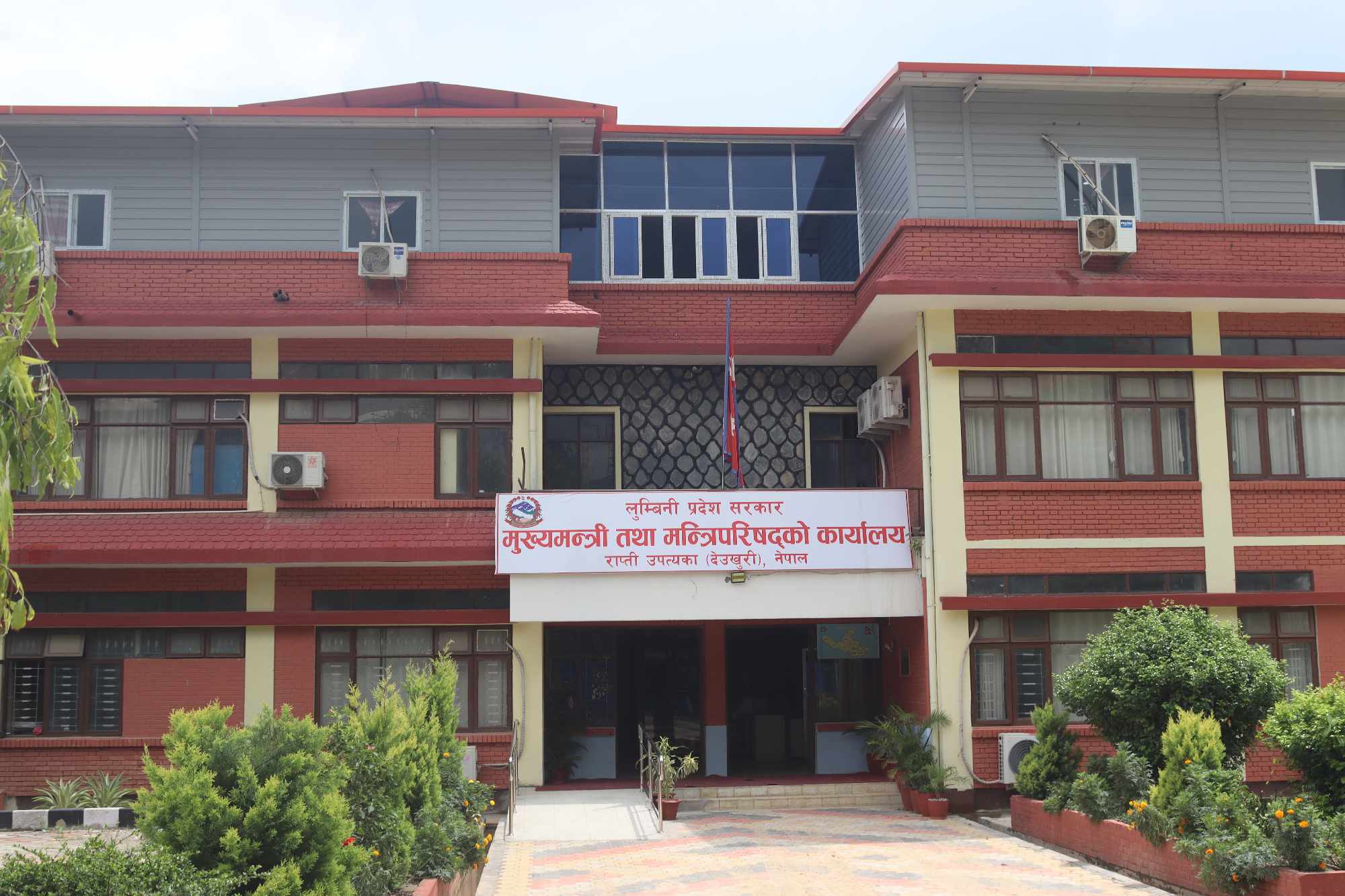 received_8954070671352125